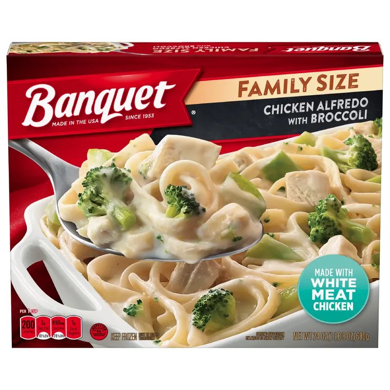 Banquet Family Size Chicken Alfredo with Broccoli, Frozen Meal, 24 OZ