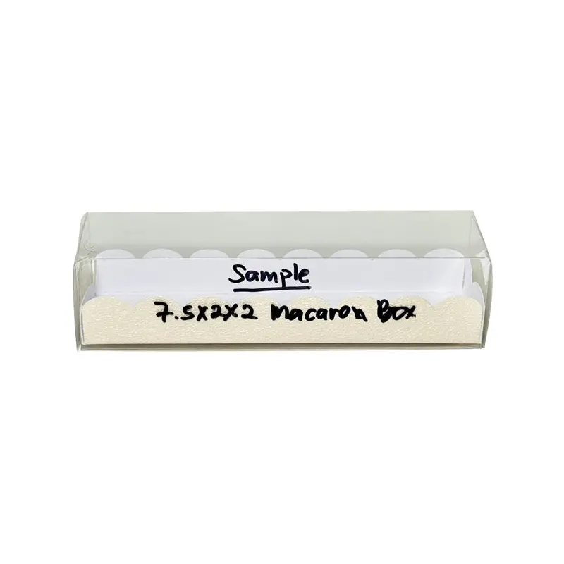 MB - 7.5"x2"x2" MACARON BOX CLEAR PET W/ GOLDISH INSERT 8x25 PK